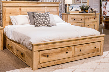 Makidern Bed - Levi's Discount Furniture (Vineland, NJ)