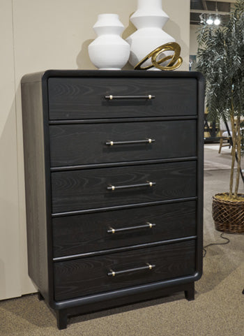 Darcyjo Chest of Drawers - Levi's Discount Furniture (Vineland, NJ)