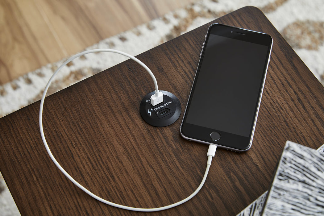 Camdill Chairside End Table - Levi's Discount Furniture (Vineland, NJ)