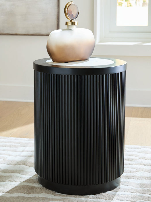 Grayman End Table - Levi's Discount Furniture (Vineland, NJ)