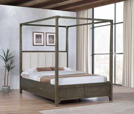 Gran Park Canopy Panel Bed - Levi's Discount Furniture (Vineland, NJ)