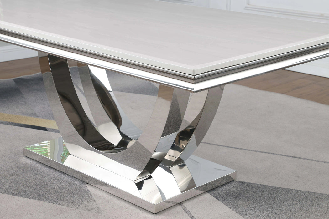 Kerwin Dining Table - Levi's Discount Furniture (Vineland, NJ)