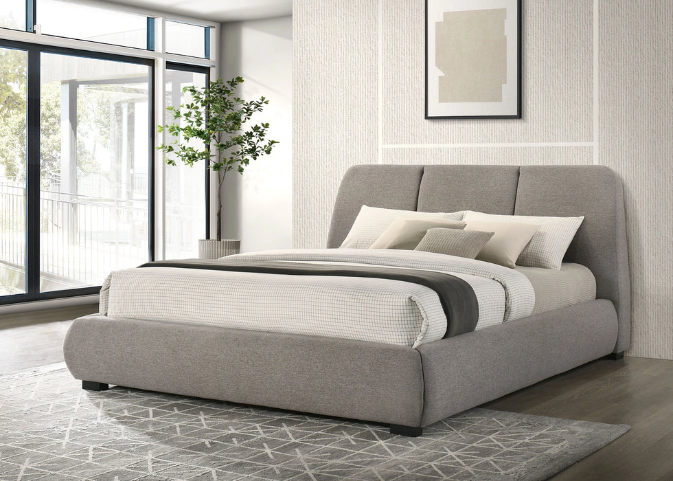 Mokena Panel Platform Bed - Levi's Discount Furniture (Vineland, NJ)