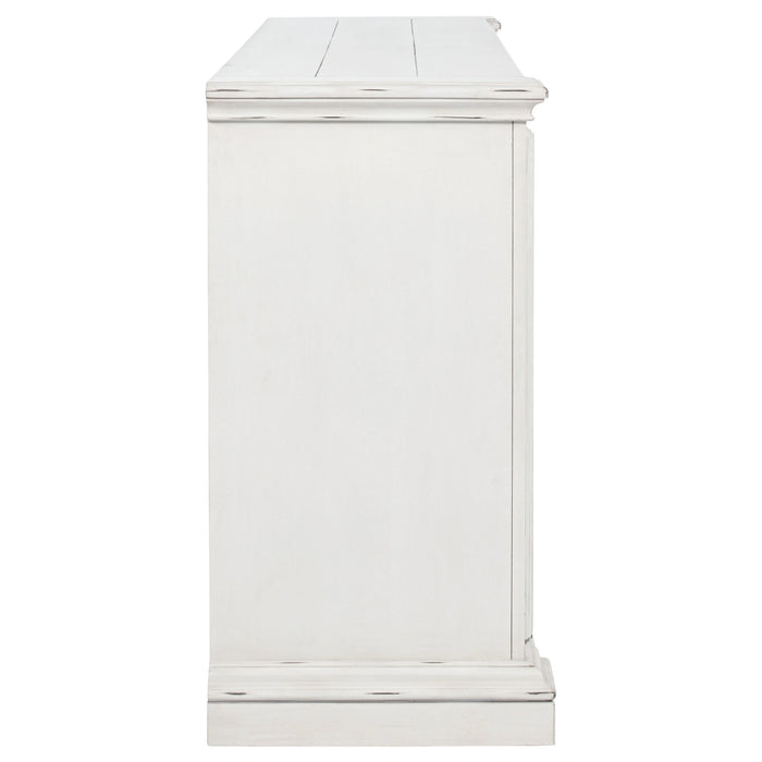 McKinney Dresser - Levi's Discount Furniture (Vineland, NJ)