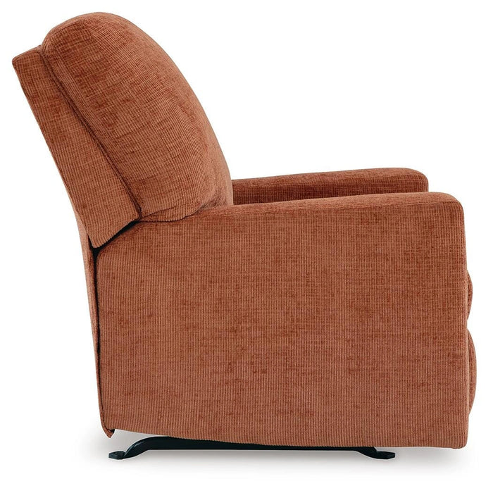 Aviemore Recliner - Levi's Discount Furniture (Vineland, NJ)