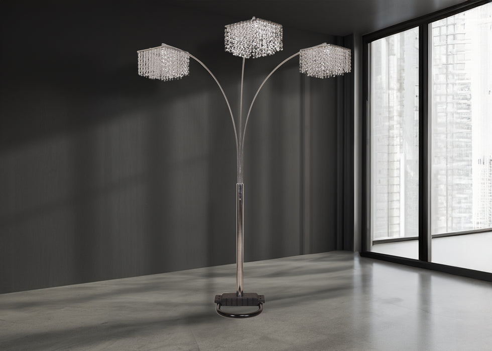 Floor Lamp - Levi's Discount Furniture (Vineland, NJ)