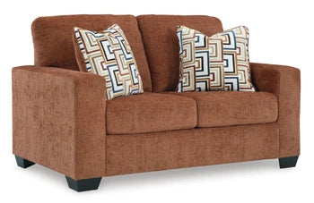 Aviemore Loveseat - Levi's Discount Furniture (Vineland, NJ)