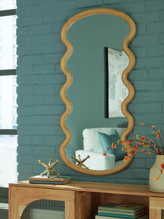 Serendis Accent Mirror - Levi's Discount Furniture (Vineland, NJ)