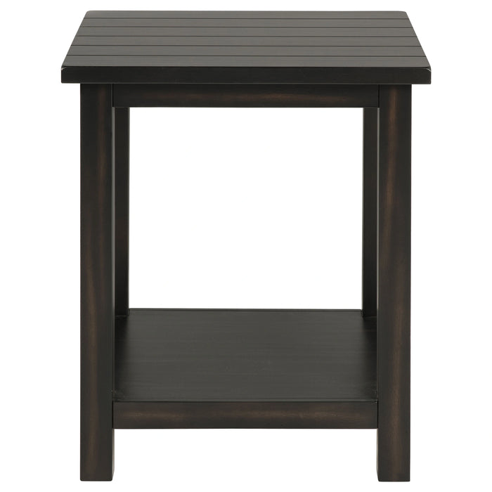 Payne End Table - Levi's Discount Furniture (Vineland, NJ)