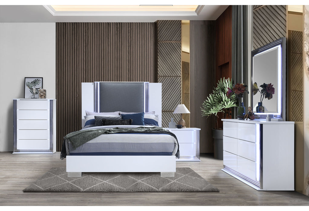 Ylime Smooth White Mirror with LED